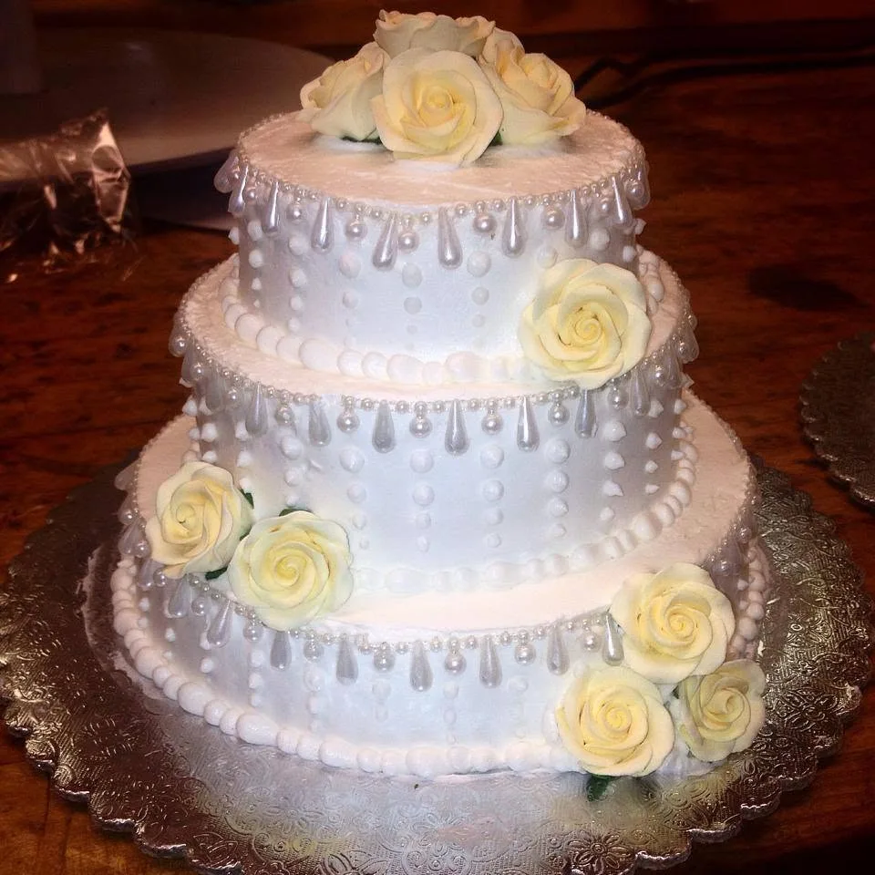 White wedding cake